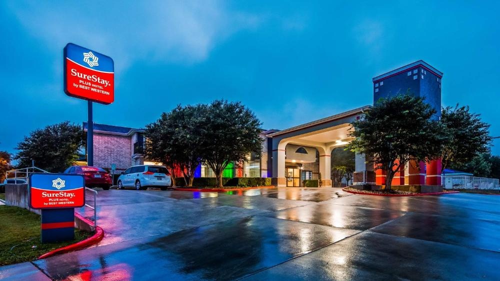 SureStay Plus Hotel by Best Western San Antonio Airport